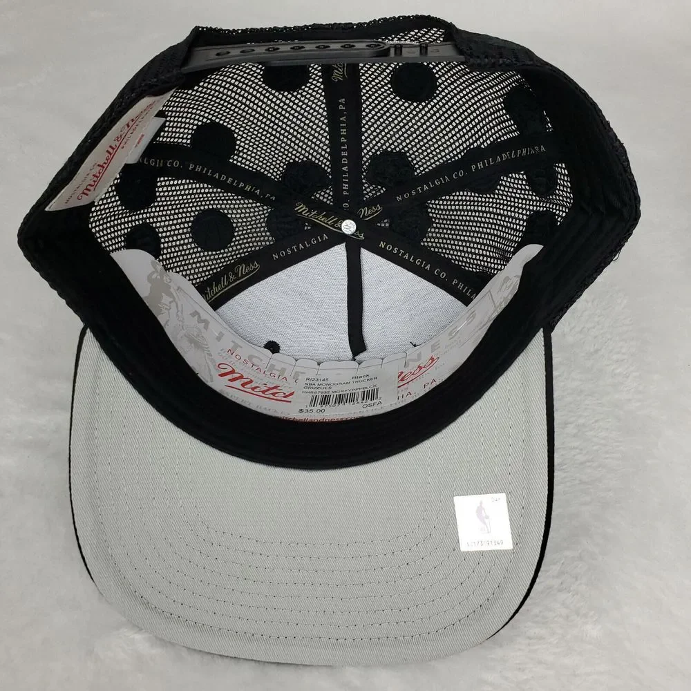 Memphis Grizzlies Mitchell & Ness Trucker Snapback Hat Cap 3D Logo Black‎ NWT